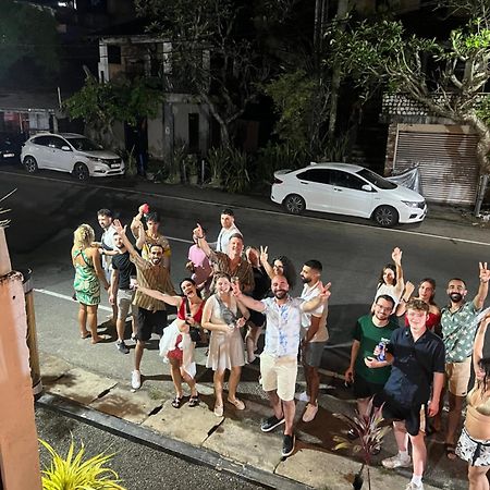 Hummus Hostel Hikkaduwa Ngoại thất bức ảnh