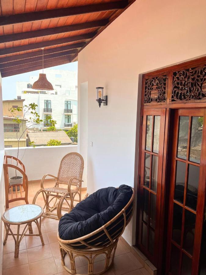 Hummus Hostel Hikkaduwa Ngoại thất bức ảnh